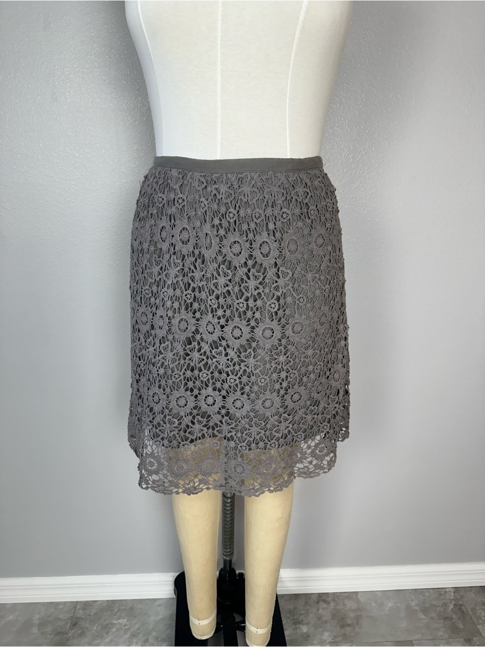 Lace Overlay A-Line Skirt - Grey